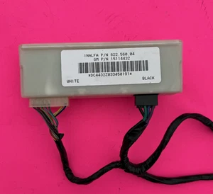 04-05 GMC Envoy XUV Removable Roof Control Module - Picture 1 of 3