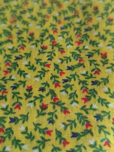 Vintage Cotton Fabric Yellow Calico Tiny Floral 5 Yds 44" Wide Quilting Clothing - Picture 1 of 7