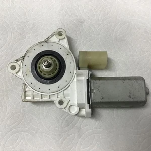 2012-2019 BMW 650i 640i F13 LF Drivers Door Window Motor Only 58976 67629478201  - Picture 1 of 8