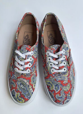 Vans Women Size 6.5 Red/Blue Paisley Print  Low Top  Shoes - Image 1 of 4