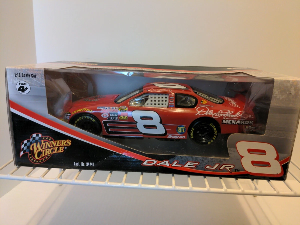 ＆【A0118】激レア 2007 デイル・アーンハートJR #8 レーシングカー oc0qaayuc.jpg