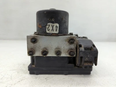 Módulo de control de bomba ABS Mazda Tribute 2005-2006 B4EQT Foto 1 de 4