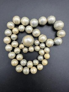 Vintage Mid Century schwere graduierte Glaswirbel Perlen Halskette Box Verschluss 80g - Bild 1 von 24