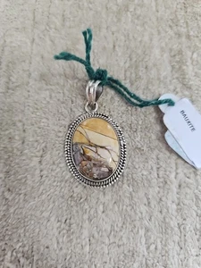 925 Sterling Silver Bauxite Stone Artisan Vintage Pendant Jewelry - Picture 1 of 4