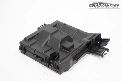 2010-16 PORSCHE PANAMERA REAR BATTERY DISTRIBUTION FUSE JUNCTION BOX MODULE OEM - Image 1 of 4