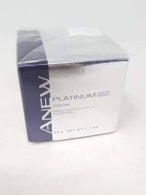 Avon Anew Platinum SPF 20 Day Lifting Cream - 1.7 fl oz / 50 ml   NEW * - Image 1 of 3