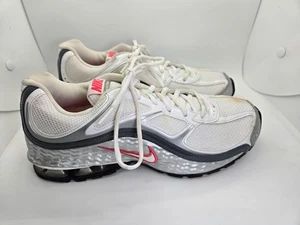 Nike Reax Run 5 Shoes Women's 10 White Metallic Silver Running Athletic Sneakers - Picture 1 of 8