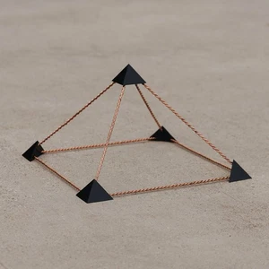 Sacred Cubit Tensor-Flux Hybrid Giza Pyramid 1/2 Lost Cubit 177 Mhz blk - Picture 1 of 18
