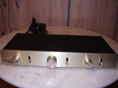 Thorens Restek V 1 Highend Vorverstärker - Bild 1 von 2