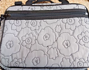 Thirty One grau gesteppt Mohn Doppelreißverschluss Kosmetiktasche Reise Organizer - Bild 1 von 4