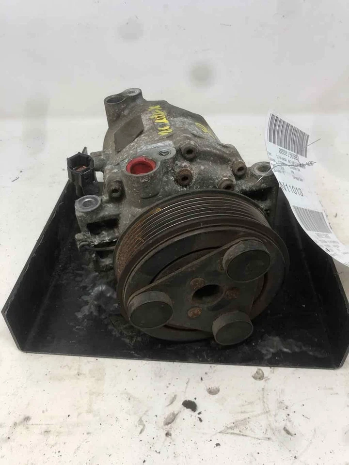 Compresor de aire acondicionado Nissan XTERRA 2005 OEM Foto 1 de 1
