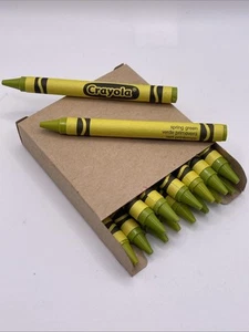 (16) Crayola Crayons (spring green) BULK - Picture 1 of 2