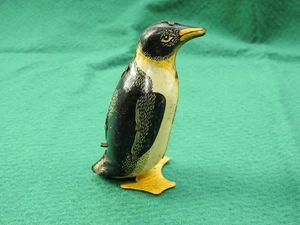 Wells Brimtow 1940S Orologio In Latta A Vento Pinguino Senza Chiave - Picture 1 of 8