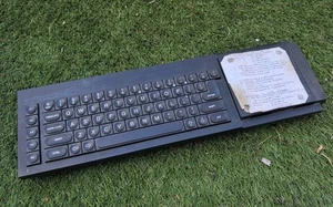 SINCLAIR SPECTRUM QL COMPUTER – VINTAGE 1984 – UNTESTED RETRO, RARE! - Afbeelding 1 van 17