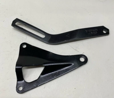 Ford Mustang Cougar 1965 1966 soporte alternador C6oe-10156-A C5ae-10145-A OEM Foto 1 de 4