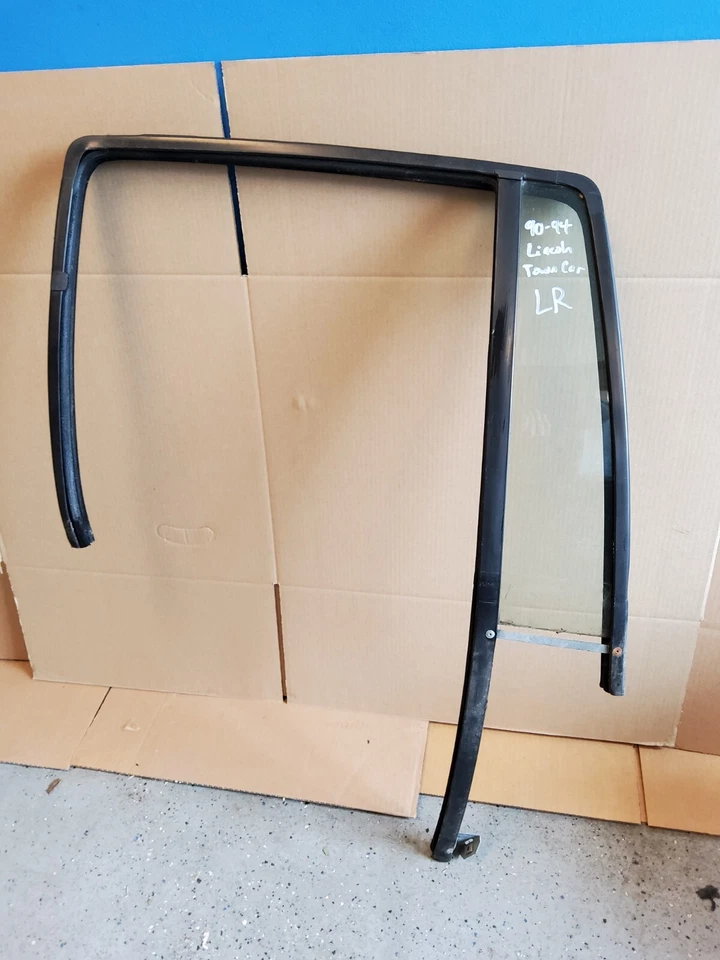 Lincoln Town Car Towncar 1990-1994 conductor ventana de ventilación trasera izquierda vidrio con oruga OE Foto 1 de 1