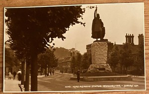 King Alfreds Statue Winchester 4761 Judges Post card unposted 1916/17