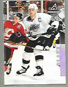 1997-98 Pinnacle #64 Rob Blake - NM-MT