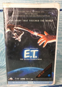 New E.T. The Extra-Terrestrial VHS, 1996 Clamshell Spielberg ET - Picture 1 of 3