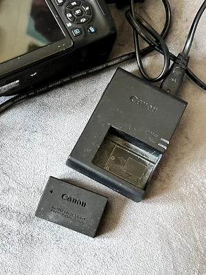 (Caja abierta) Cámara digital Canon EOS 800D (Rebel T7i) 24,2 MP SLR (solo cuerpo) #3 Foto 1 de 4