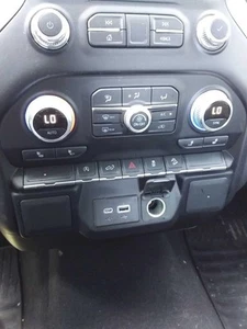 Temperature Control Opt CJ2 Heated Seats Fits 20-23 SIERRA 1500 PICKUP 2899925 - Picture 1 of 12
