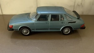 Stahlberg 1984 Saab 900 Turbo Modellauto blau - Made in Finland - Oldtimer mit Koffer - Bild 1 von 9