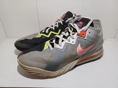 Nike LeBron 18 Low Bugs vs Marvin Space Jam, Mens Size 10.5 - Image 1 of 4