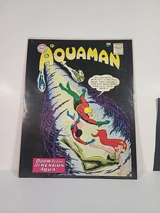 Aquaman #11 DC Comics 11x14" Poster - Picture 1 of 2