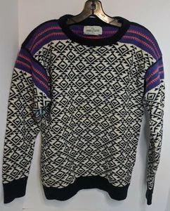 Vintage Stowe Woolens Handcrafted Wool sweater. Stowe Vermont. - Picture 1 of 11