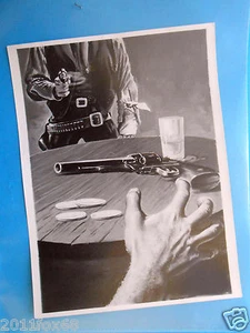 fotografie archivio giornale dello spettacolo photos cine 4 dollari di vendetta - Afbeelding 1 van 1
