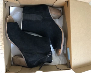 Tom’s Majorca Peep Toe Black Suede Perforated Heels Size 8 - Picture 1 of 10
