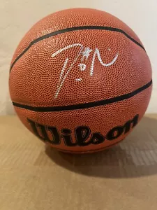 Damian Lillard Signed Basketball Beckett - Picture 1 of 4
