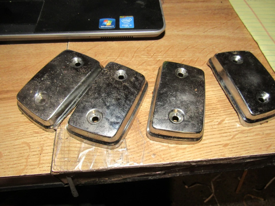 Suzuki GS1000 S 1982 tapas de culata Foto 1 de 1