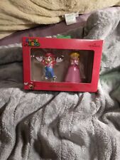 2019 Hallmark Super Mario and Princess Peach Ornament Set