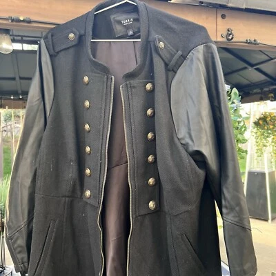 Abrigo militar de lana tórrida con cremallera frontal El cuerpo Lana con mangas de cuero fauxl Foto 1 de 4