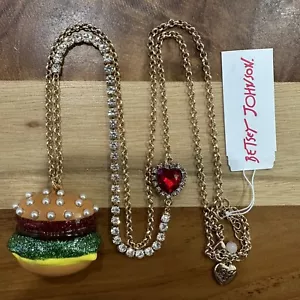 Betsey Johnson Gold Tone Cheeseburger Pendant Necklace Crystal Accent NWT Picnic - Picture 1 of 4