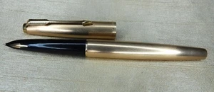 Parker 61 Custom Cirrus Fountain Pen Rolled Gold Barrel and Cap 14K Gold Nib - Picture 1 of 9