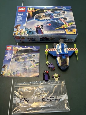 LEGO Toy Story Buzz's Star Command Spaceship 7593 Complete w/Box & Instructions - Image 1 of 4