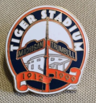 Tiger Stadium 1912-1999 Detroit Tigers Pinback Pin - Image 1 of 2