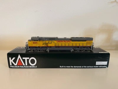 Kato USA Union Pacific UP 8105 EMD SD90/43MAC HO Scale DC 37-6355 - Image 1 of 4