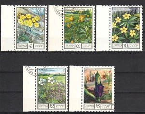 RUSSIA/USSR 1975 FLOWERS full set of stamps - Picture 1 of 1