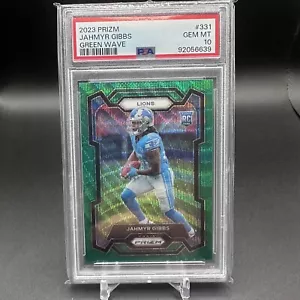 2023 Prizm Jahmyr Gibbs PSA 10 Green Wave Rookie #331 SP gemma nuova di zecca leoni - Foto 1 di 3