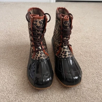 Botas al tobillo impermeables con estampado de leopardo de azúcar talla 9 Foto 1 de 4