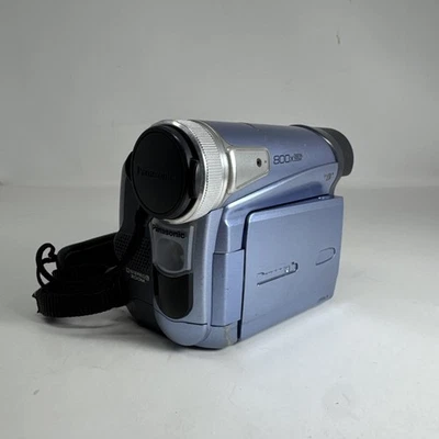PANASONIC PV-GS12 Mini DV Hybrid Camcorder 20x Zoom Blue - Untested AS IS - Image 1 of 4