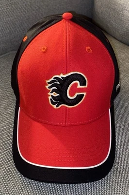 Gorra de hockey Calgary Flames Reebok NHL ajustable talla única para la mayoría  Foto 1 de 4