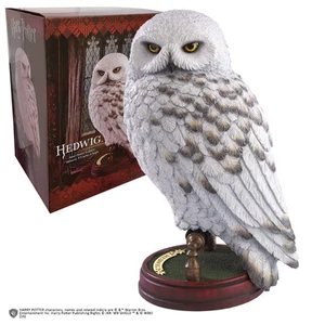 HARRY POTTER:HEDWIG - MAGICAL CREATURE 9.5" STATUE RESIN (24cm) NOBLE COLLECTION - Imagen 1 de 1
