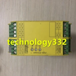 1PC USED Phoenix PSR-SCP-24UC/ESAM4/8X1/1X2 2963912 #YY - Picture 1 of 4