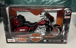 Maisto Harley Davidson 2013 FLHTK ELECTA GLIDE RED 1:12 Scale Motorcycle Model - Picture 1 of 4