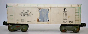 Lionel O gauge 1:48 Scale  3472 Automatic Refrigerated Milk Car w/ Silver Doors - Picture 1 of 7