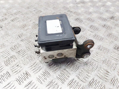 FORD EDGE 2.0 DIESEL ABS PUMP CONTROLLER MODULATOR 2017 E1GC-2C405-BK - Image 1 of 4